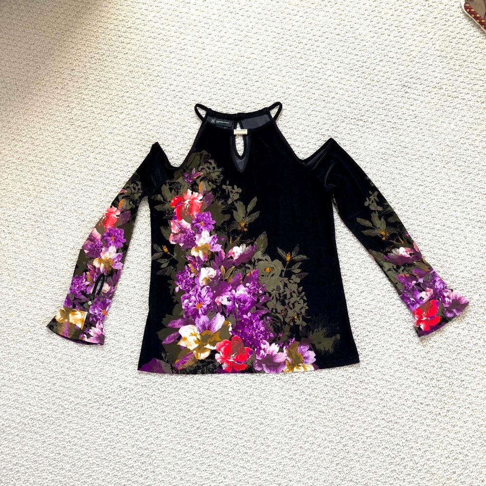 New open shoulder top